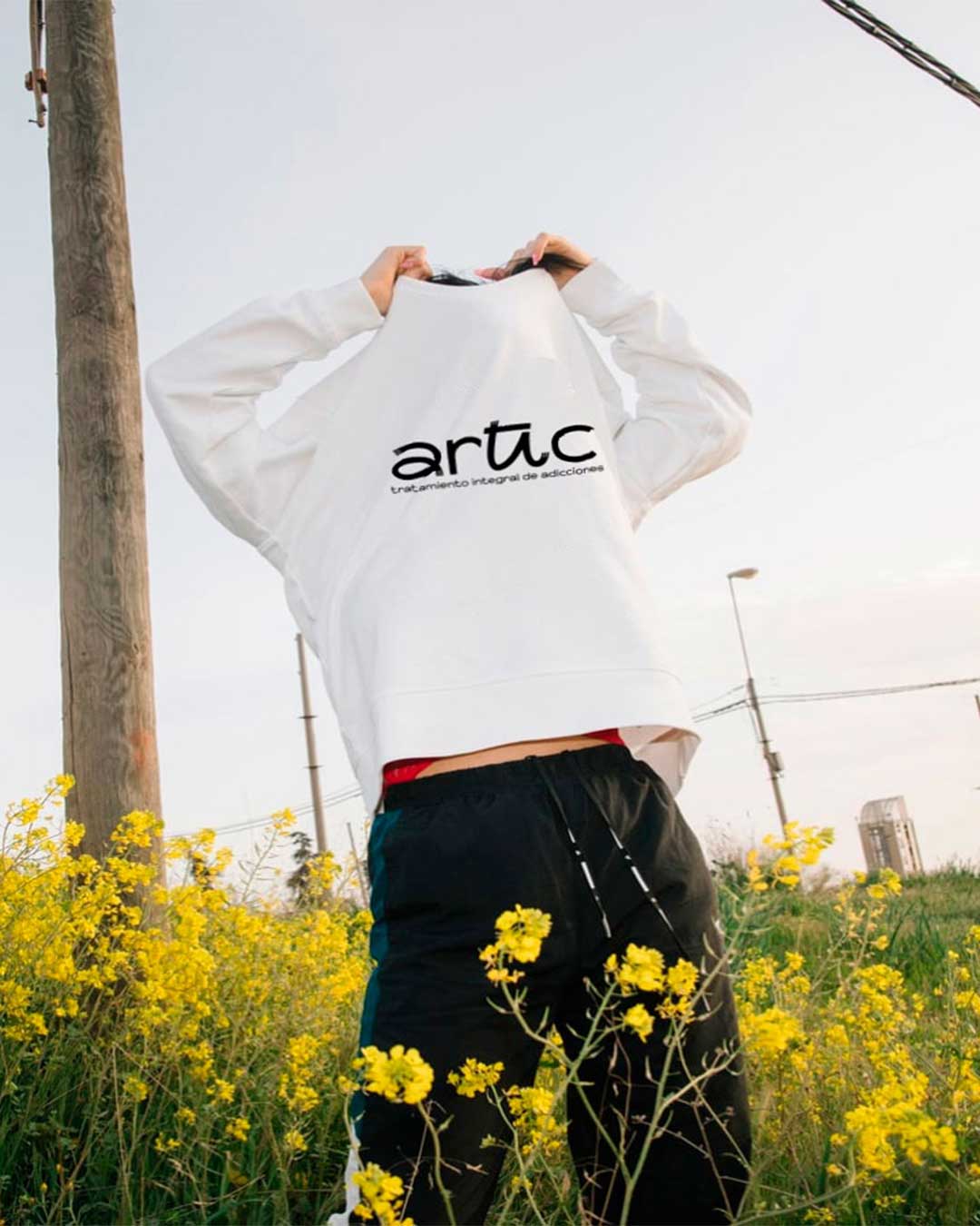 camiseta-logotipo-branding-artic camiseta-logotipo-branding-artic